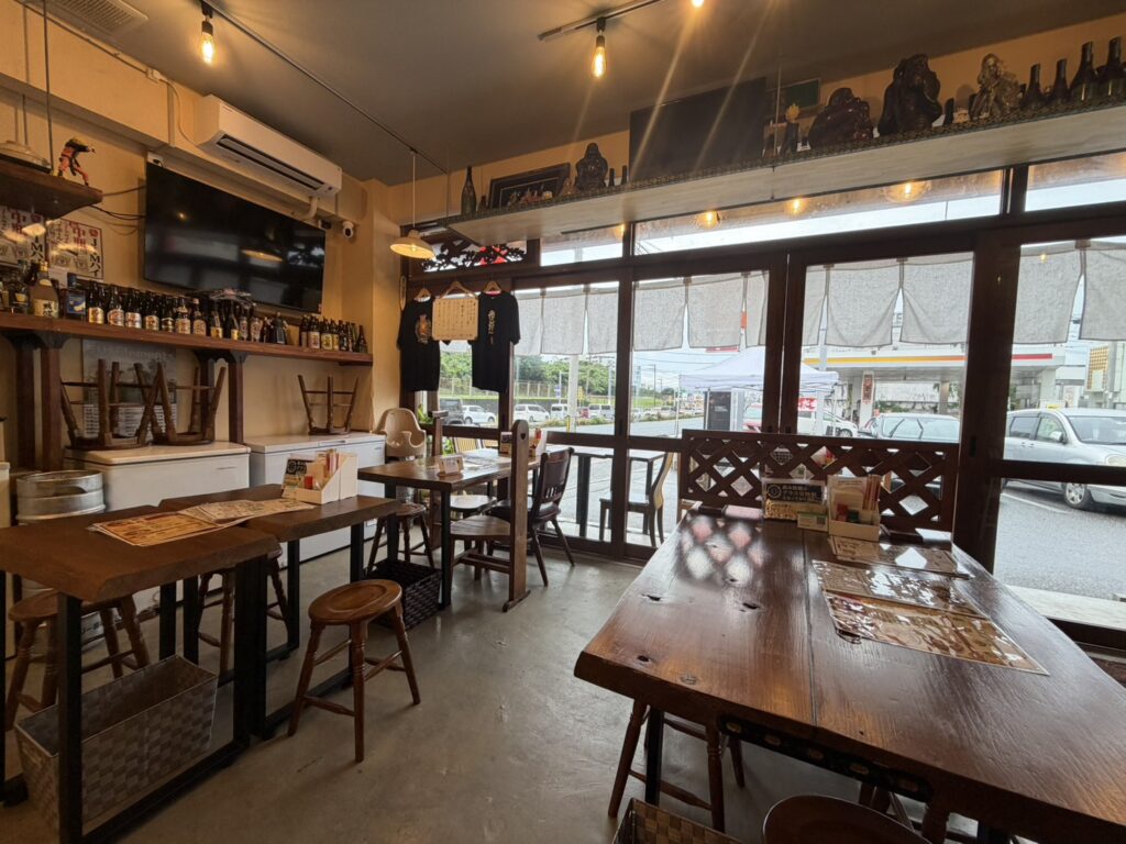 沖繩沖哥玩生活-美國村居酒屋